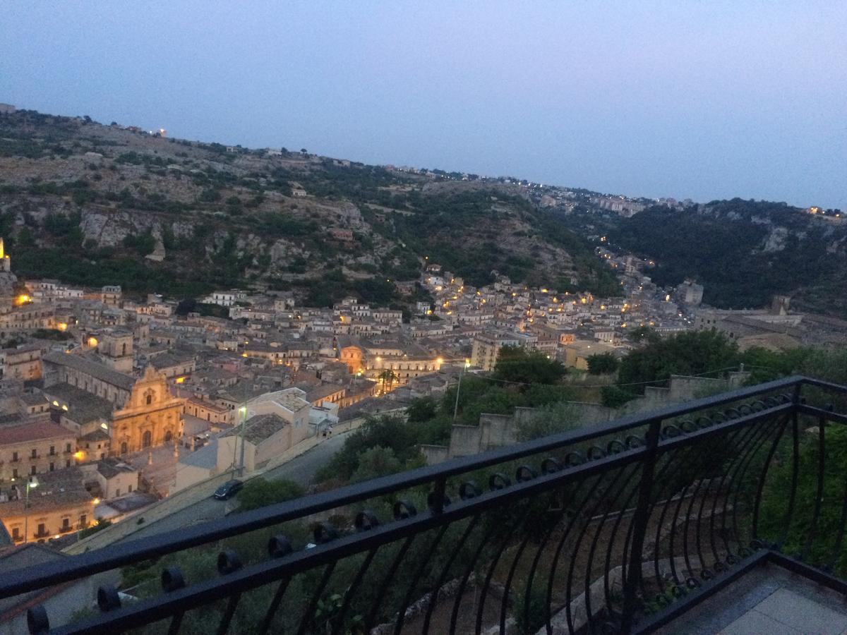 B&B La Terrazza Dell'Itria Modica Bagian luar foto